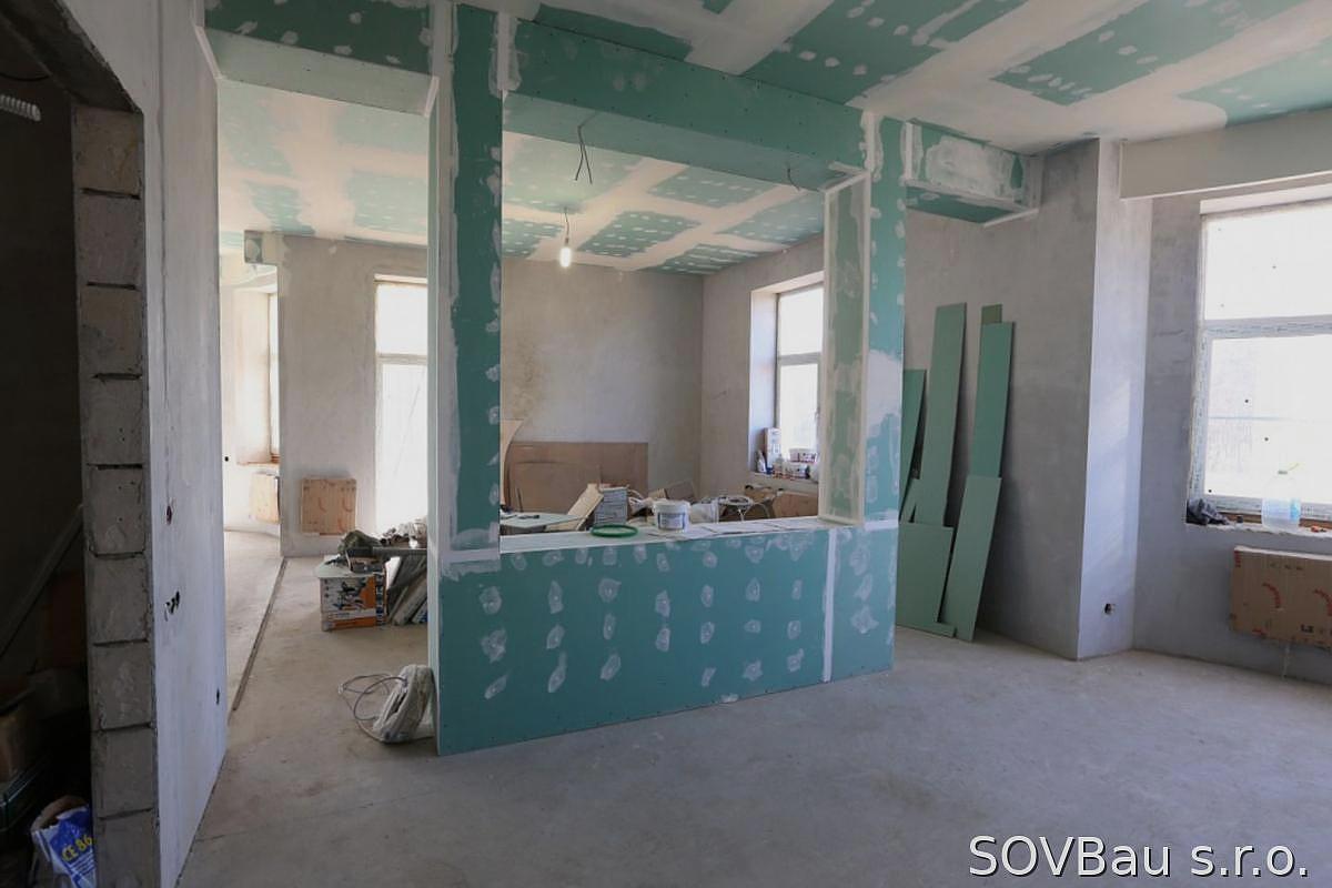 Curved Wall Construction
